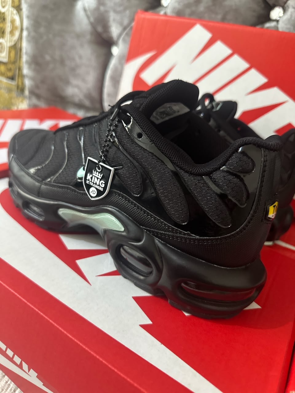 Nike Air Max Plus Black Mint Green Mens Trainers UK Reps AAA Quality