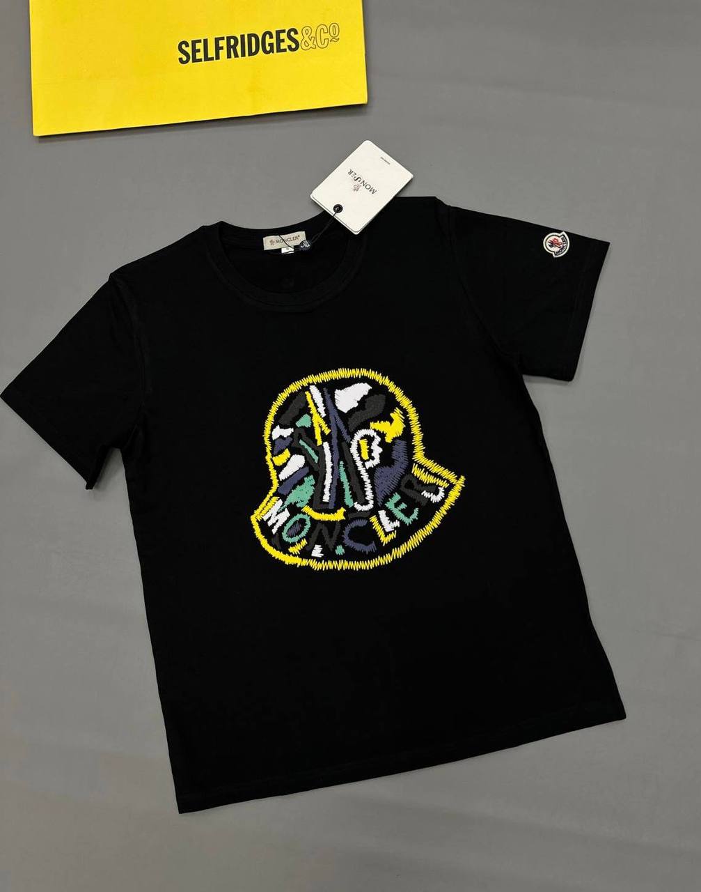 Moncler Yellow Graphic Logo Cotton T-Shirts Mens in 2 Colors UK Reps AAA Quality
