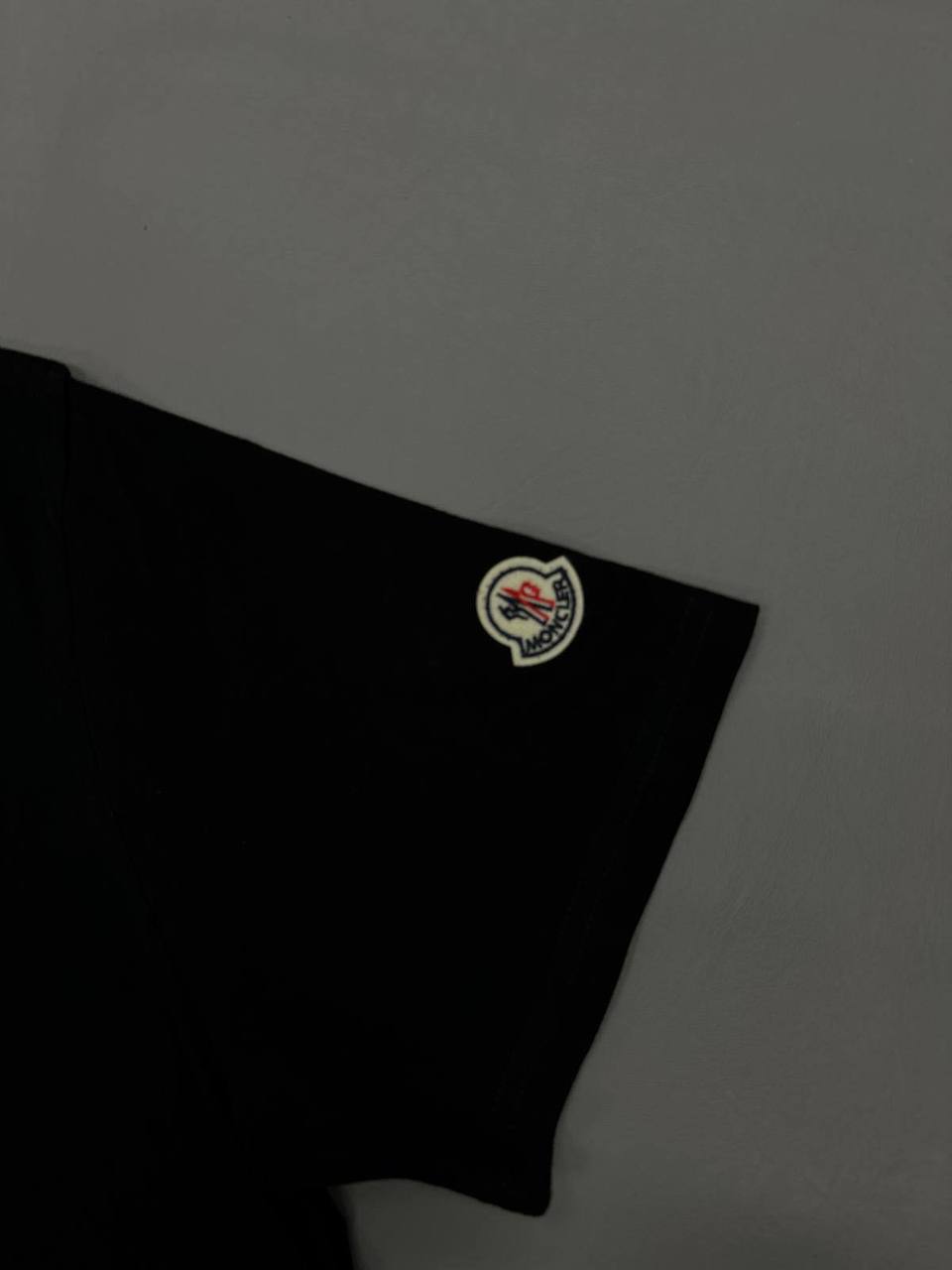 Moncler Yellow Graphic Logo Cotton T-Shirts Mens in 2 Colors UK Reps AAA Quality