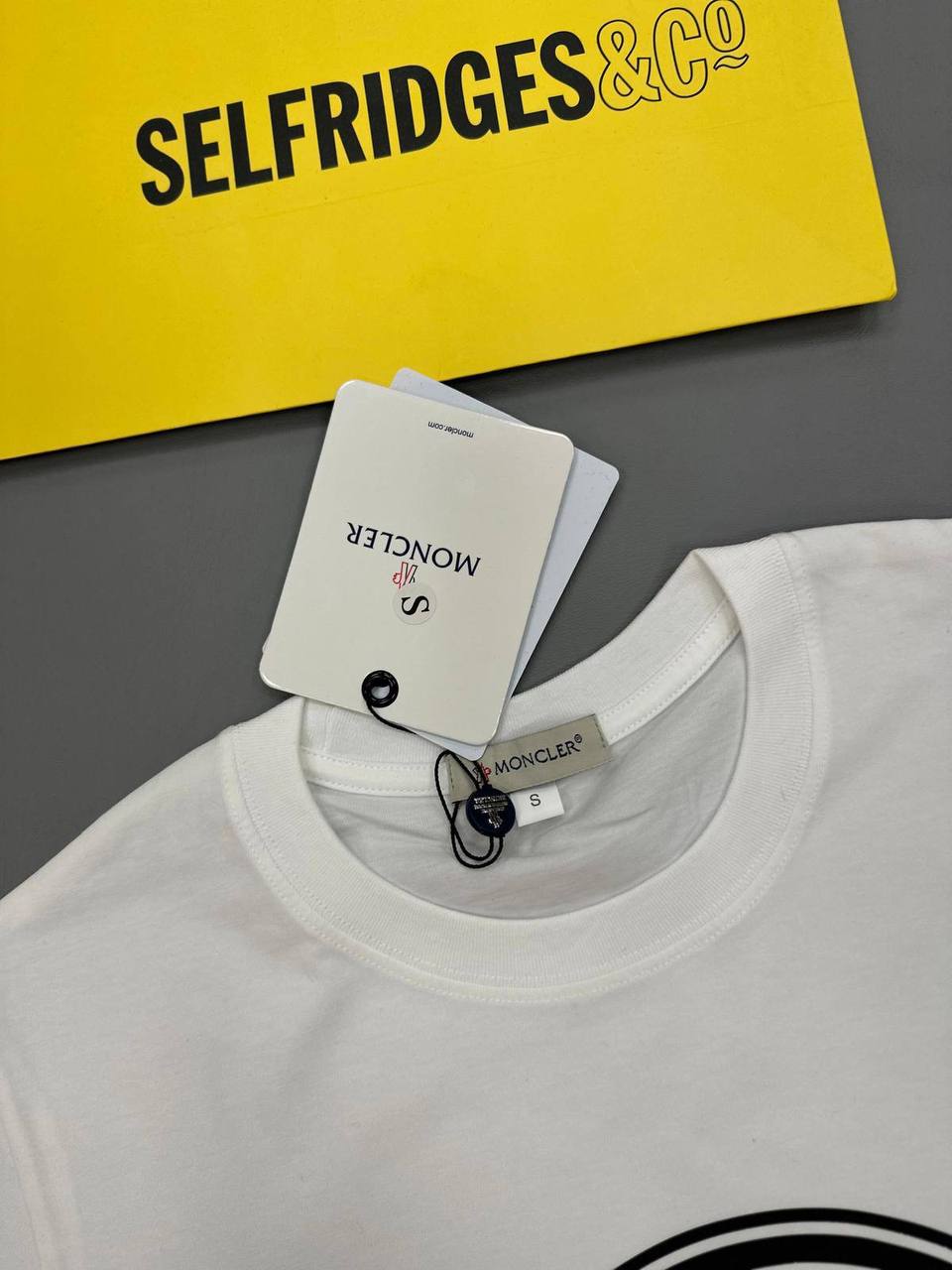Moncler Big Logo T-Shirts Mens in White Color UK Reps AAA Quality