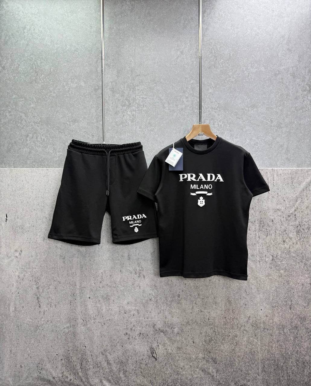 Prada Logo T-Shirts & Shorts Set in Multiple Colors Mens UK Reps AAA Quality