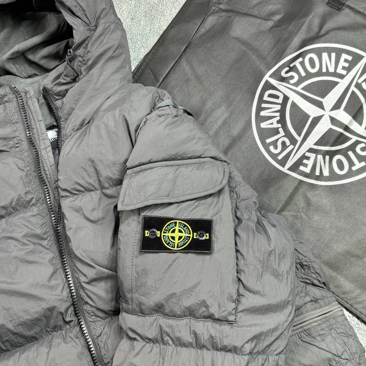 Stone Island Crinkle Reps Hooded Down Jacket Mens in 2 Colors Best Sale UK Reps AAA Quality