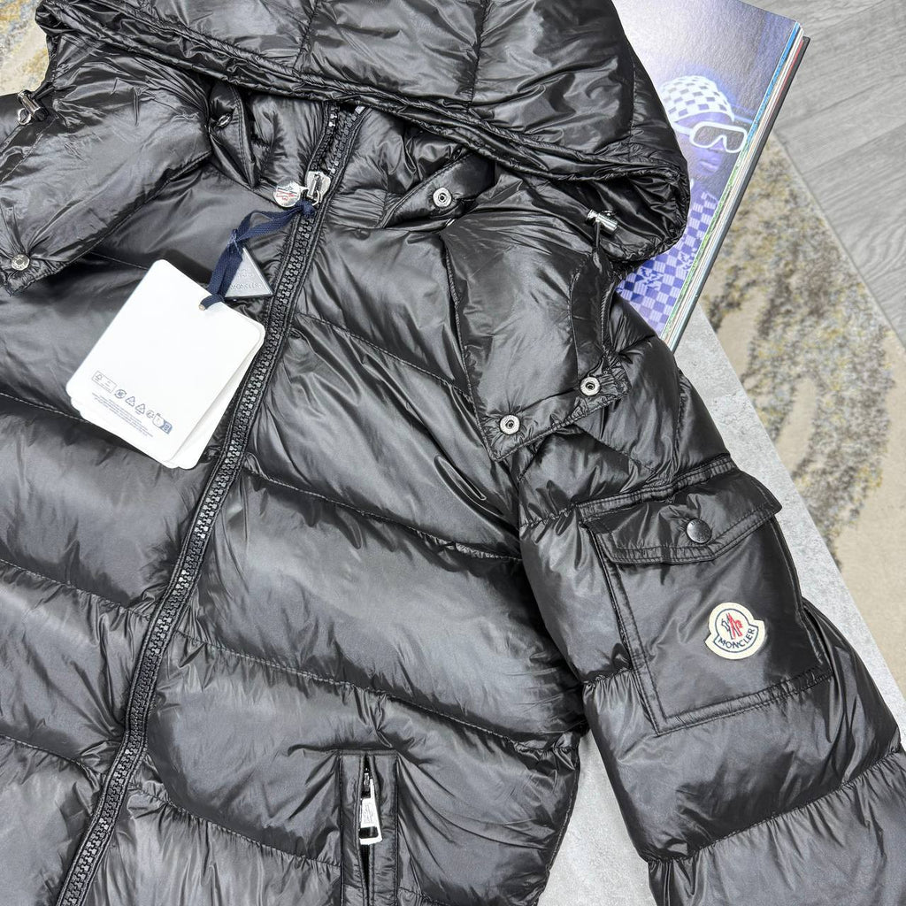 Moncler Maya Hooded Short Down Jacket Mens in Multiple Colors UK Reps AAA Quality
