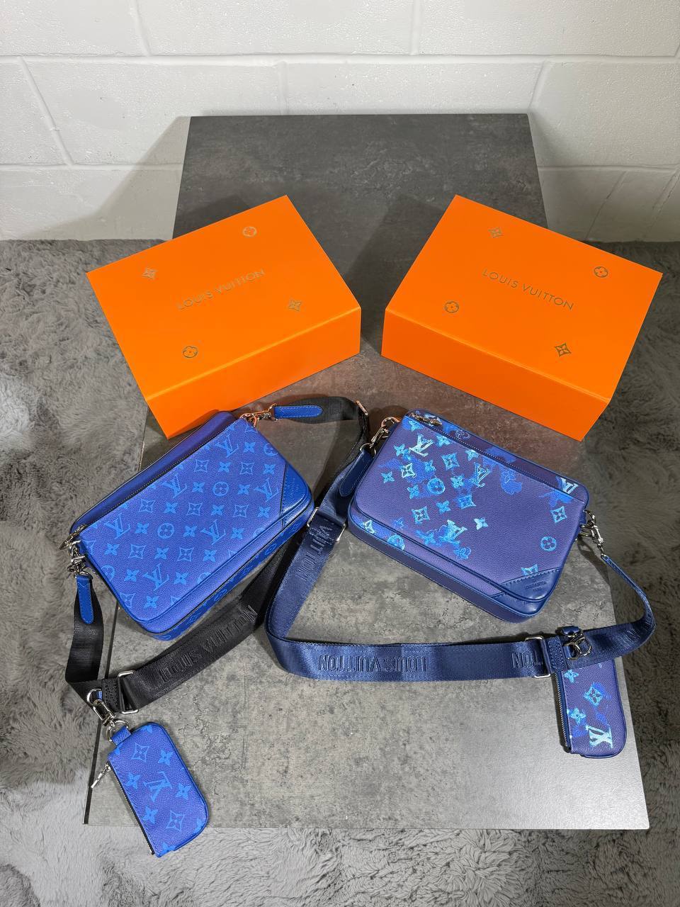 Louis Vuitton Collection Alpha Wearable Watercolor Messenger Bags with Pouch Monogram Mens UK Reps AAA Quality