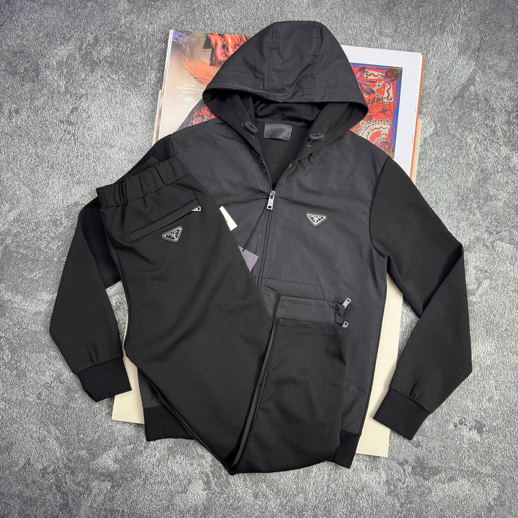 Prada Logo Zip- Re-Nylon Technical Mens Tracksuits in 2 Colors UK Reps AAA Quality