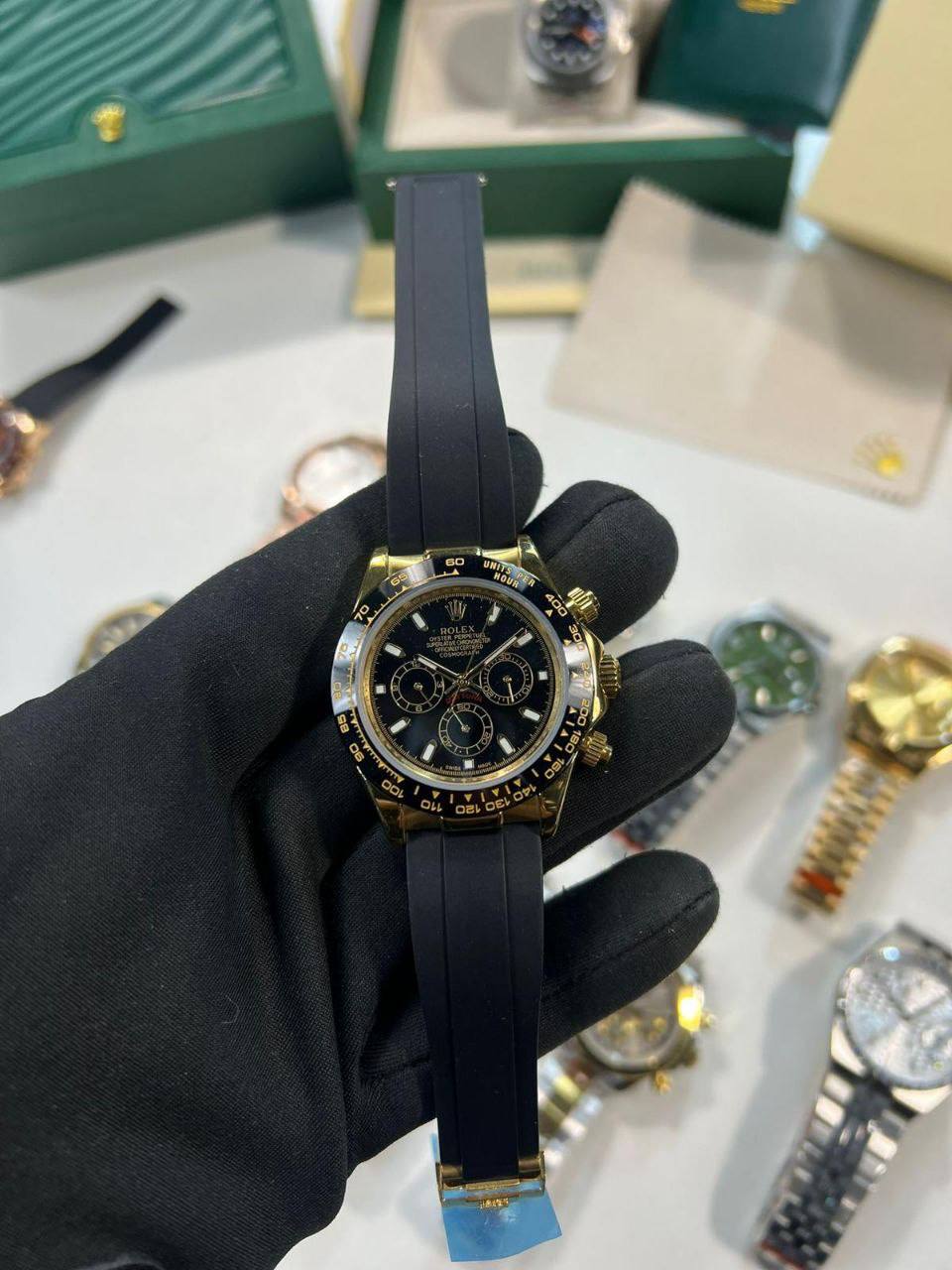 Rolex Cosmograph Daytona Yellow Gold Black Dial Men's Watch AAA Quality UK Reps