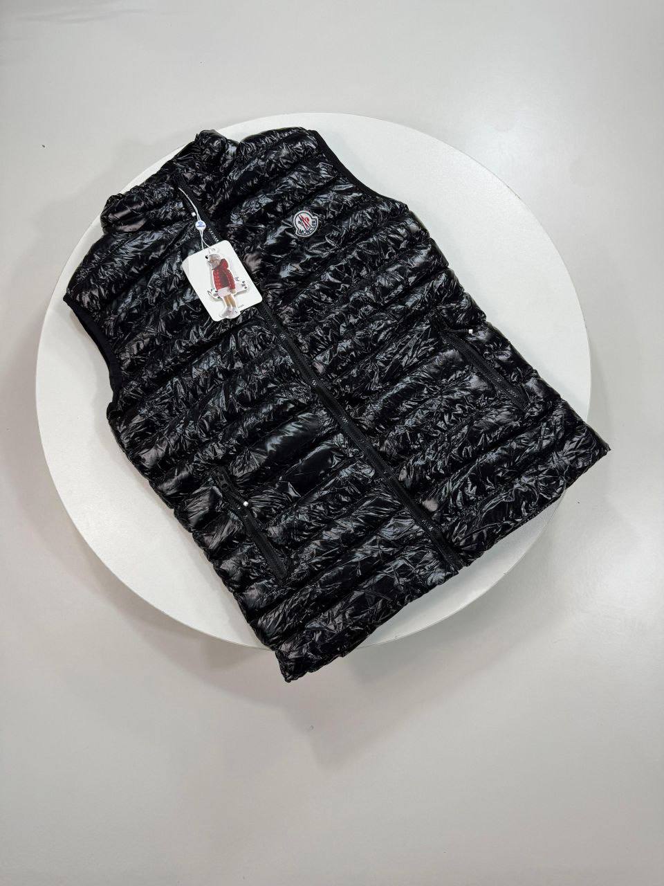 Moncler Logo Down Gilet Mens in Black Best Sale UK Reps AAA Quality