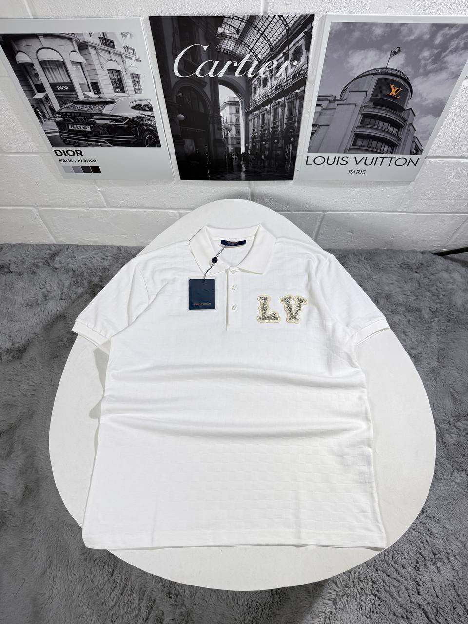 Louis Vuitton LV Embroidered Polo Shirts for Mens in 2 Colors UK Reps AAA Quality
