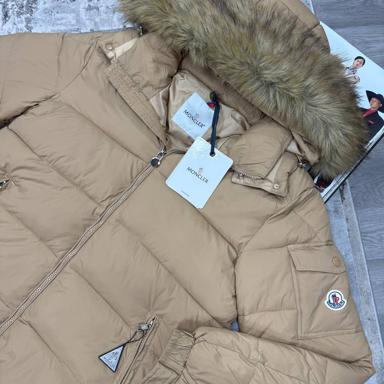 Moncler Detachable-Hood Brand Patch Regular-Fit Shell Jacket Mens in 2 Colors Best Sale UK Reps AAA Quality