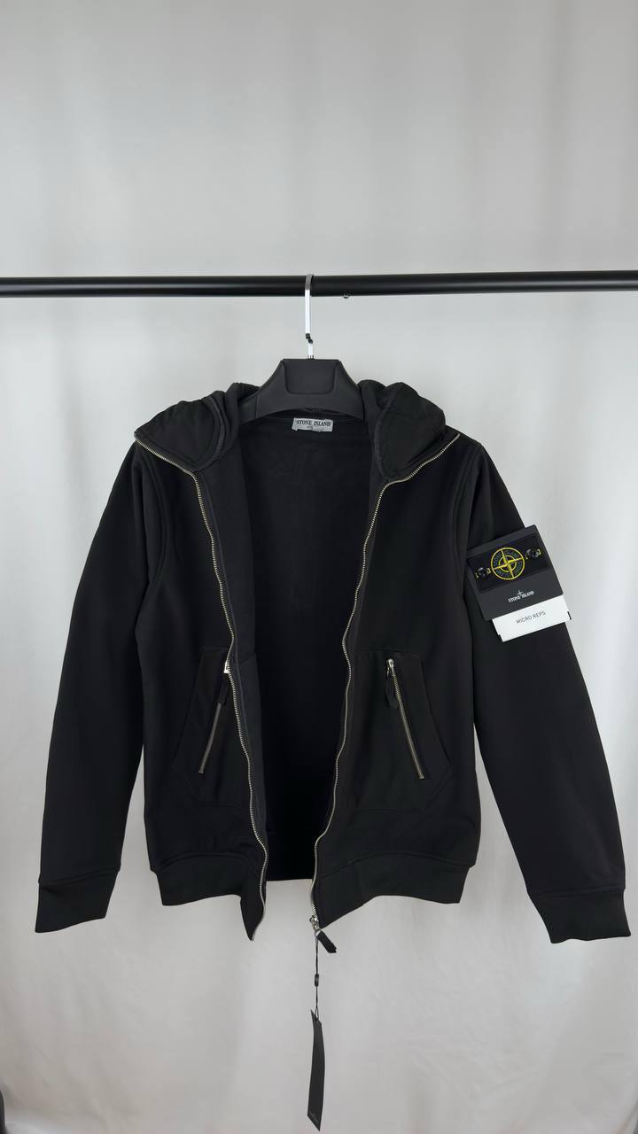 Stone Island Light Soft Shell Logo Patch Jacket Mens in Multiple Colors Best Sale UK Reps AAA Quality