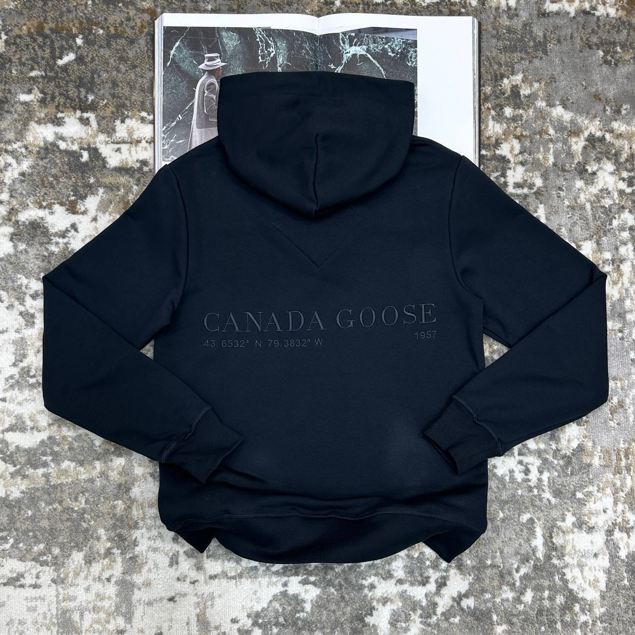 Canada Goose Relaxed Fit With Embossed Logo Hoodie Mens in Multiple Colors Best Sale UK Reps AAA Quality