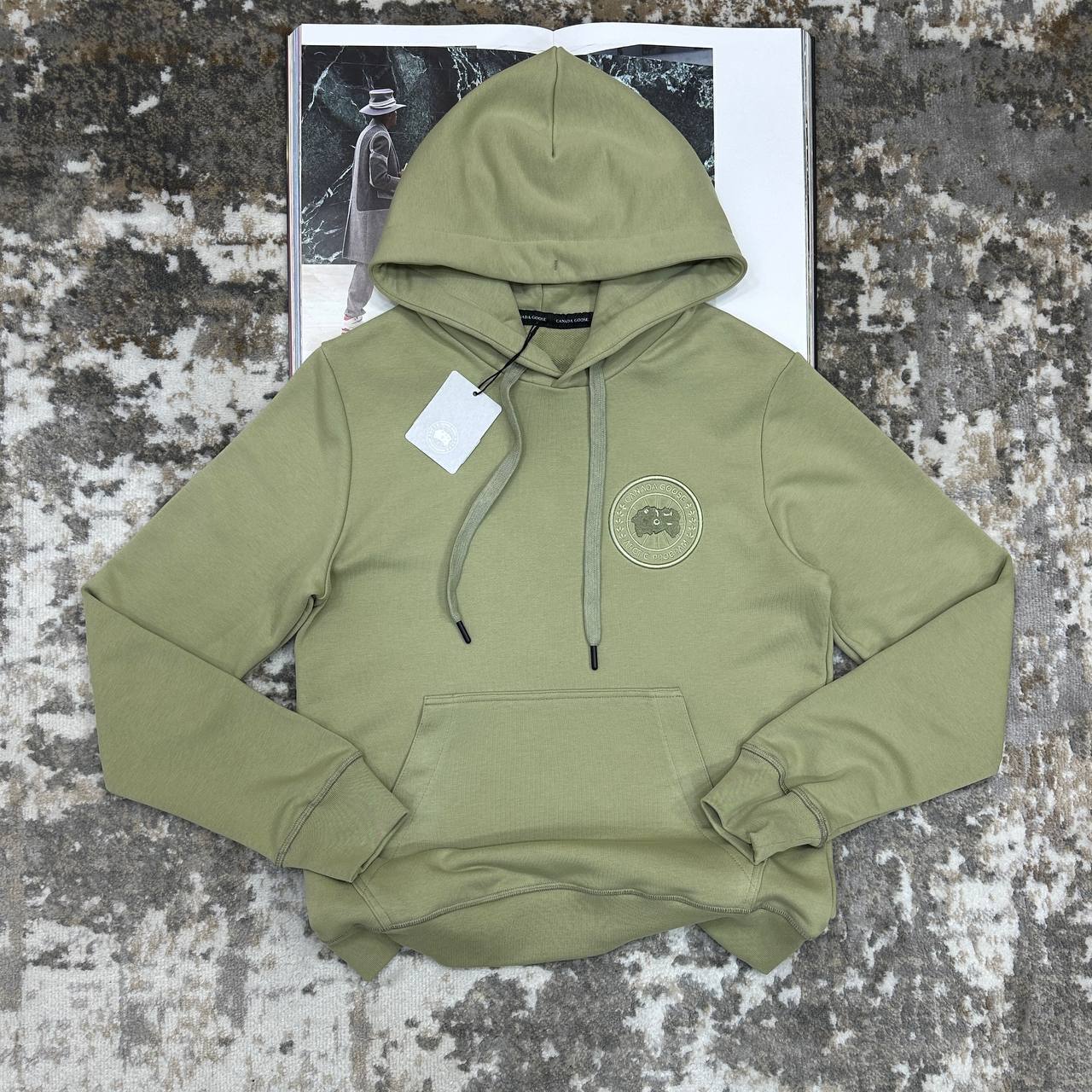 Canada Goose Relaxed Fit With Embossed Logo Hoodie Mens in Multiple Colors Best Sale UK Reps AAA Quality