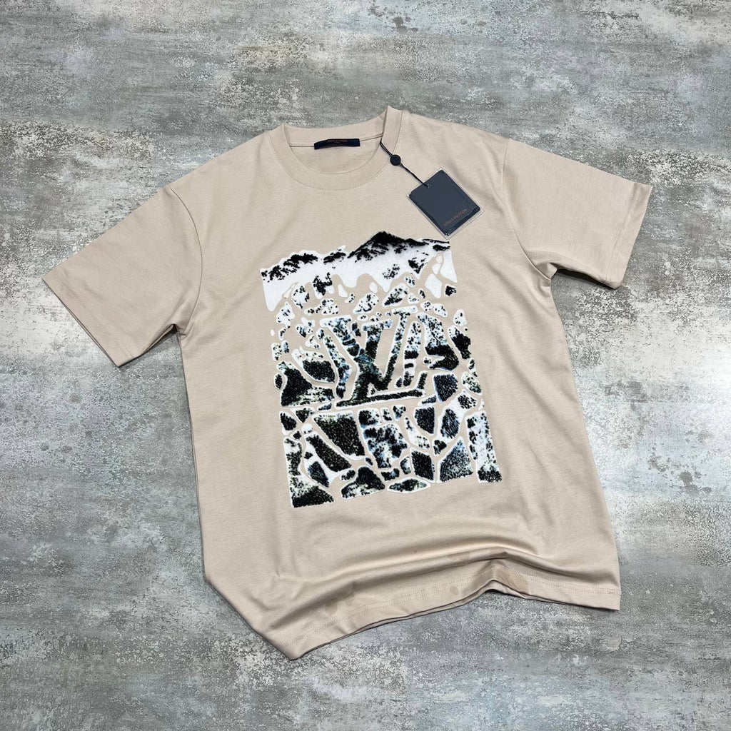 Louis Vuitton Velvet Jacquard Short-Sleeved Mountain T-Shirt Mens in Multiple Colors UK Reps AAA Quality