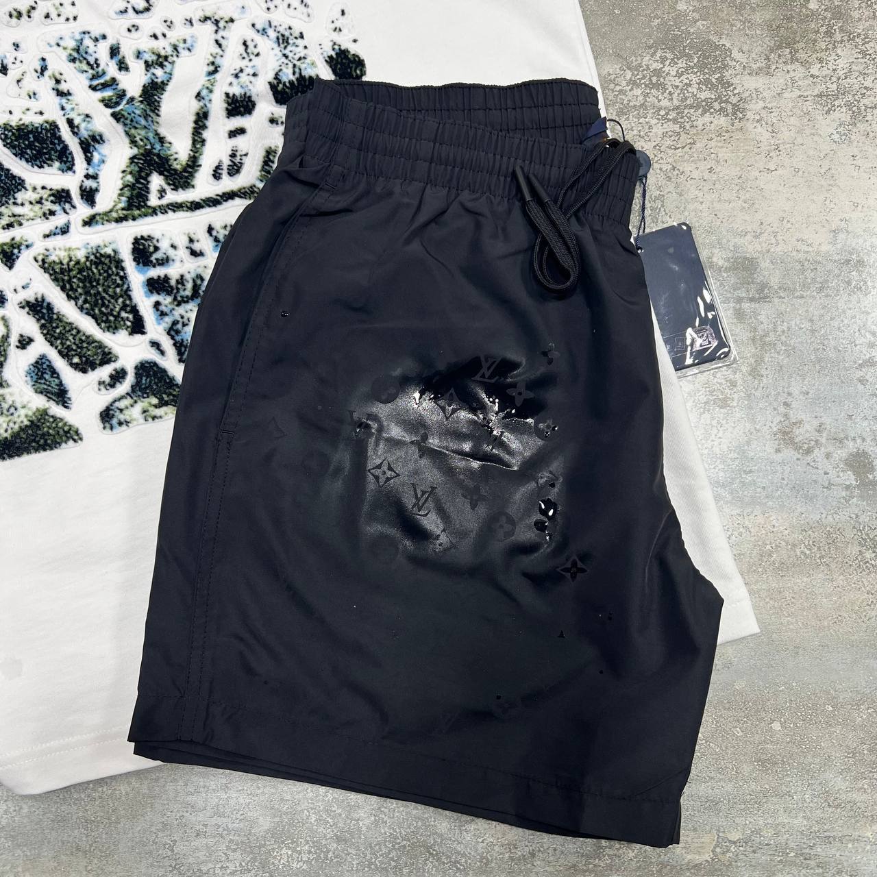Louis Vuitton Velvet Jacquard Mountain T-Shirts & Shorts Set Mens in Multiple Colors UK Reps AAA Quality