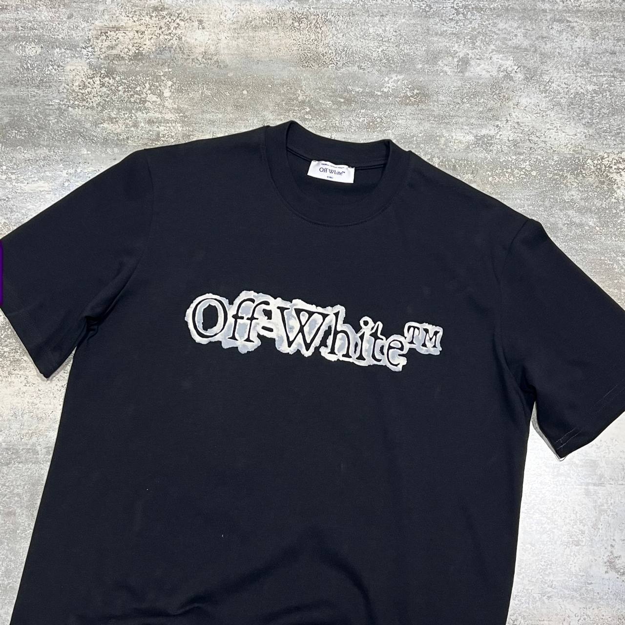 Off-White Cloudy Arrow Skate T-Shirt in 2 Colors UK Reps AAA Quality