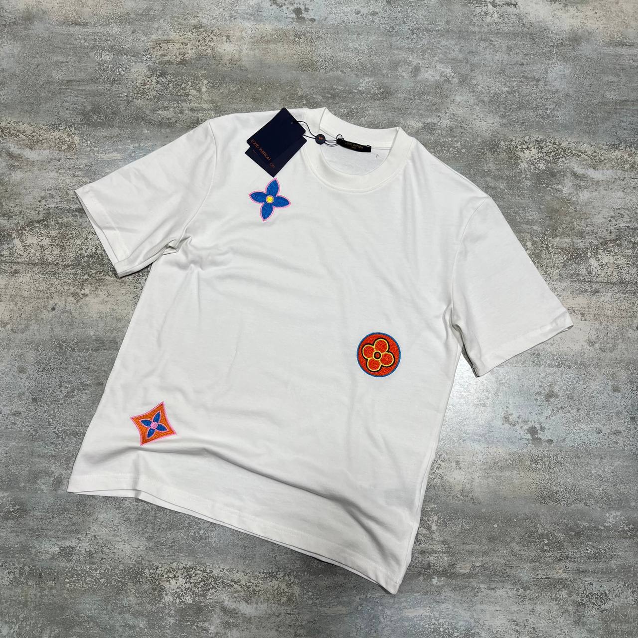Louis Vuitton Multi-Color Monogram T-Shirt Mens in 2 Colors UK Reps AAA Quality