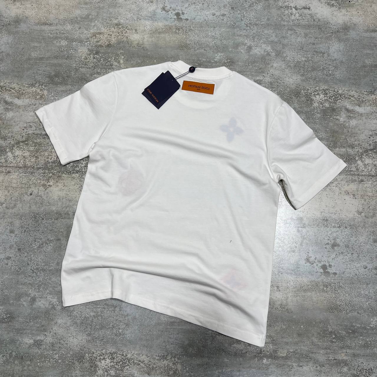 Louis Vuitton Multi-Color Monogram T-Shirt Mens in 2 Colors UK Reps AAA Quality