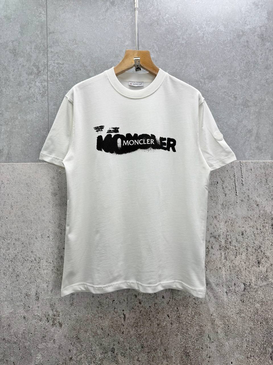 Moncler Graffiti Logo T-Shirts in 2 Colors UK Reps AAA Quality