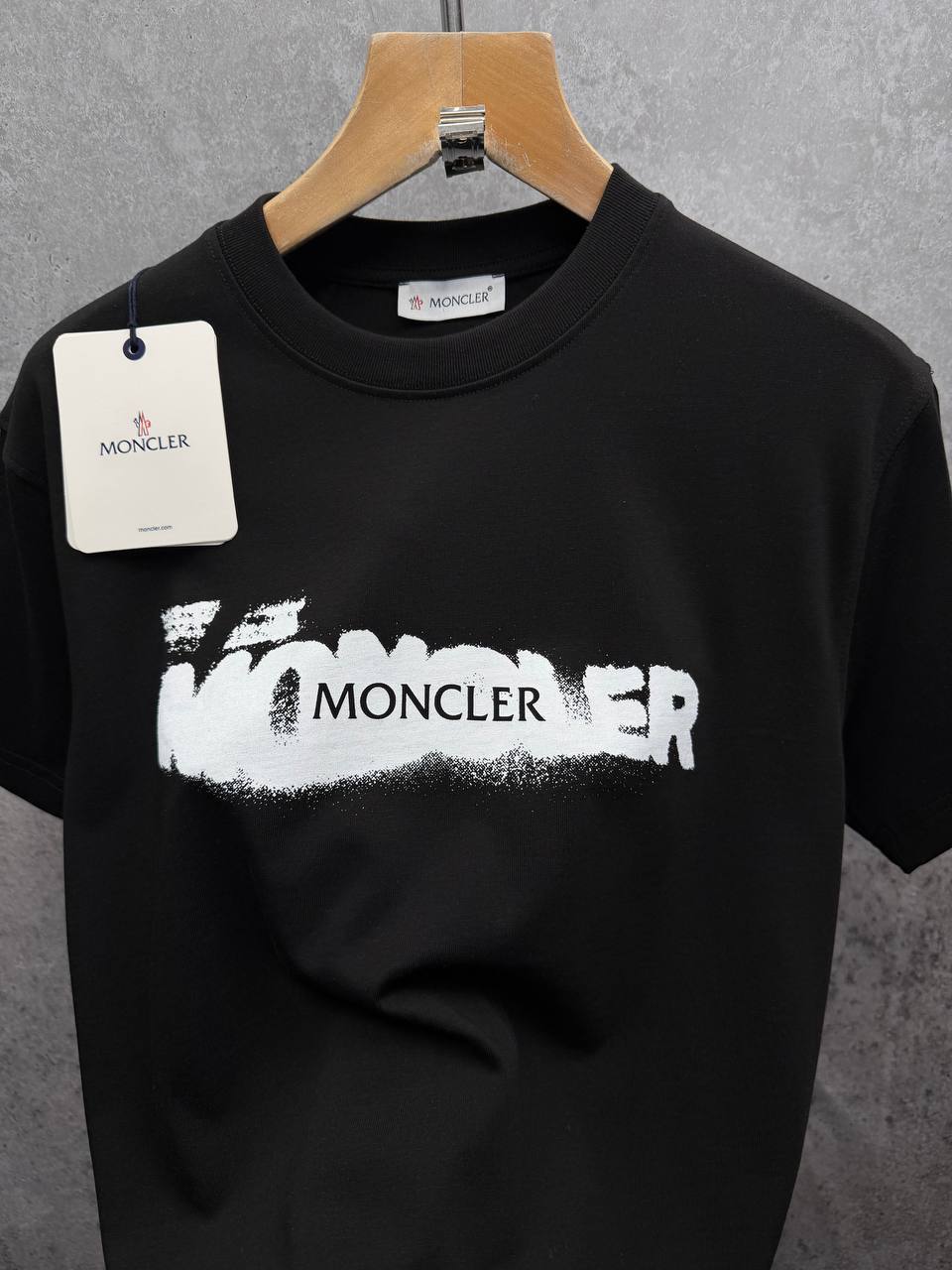 Moncler Graffiti Logo T-Shirts in 2 Colors UK Reps AAA Quality
