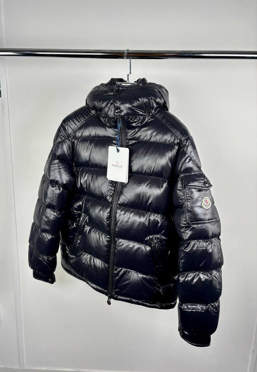 Moncler Maya Hooded Short Down Mens Jackets in Multiple Colors UK Reps AAA Quality