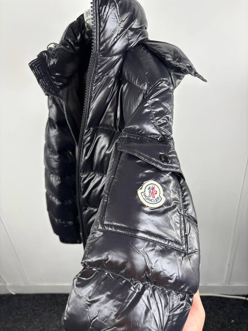 Moncler Maya Hooded Short Down Mens Jackets in Multiple Colors UK Reps AAA Quality