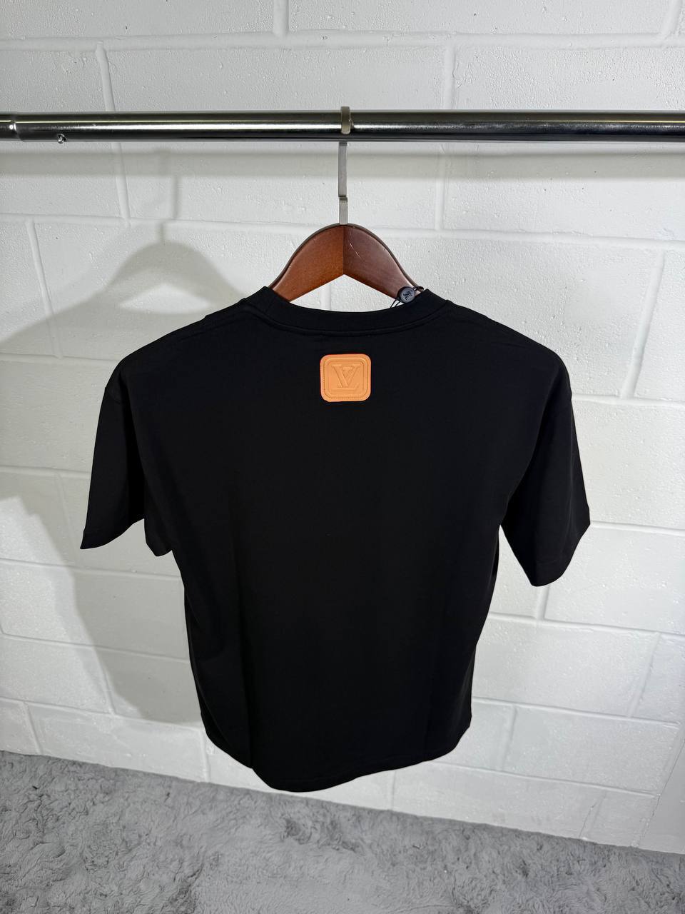 Louis Vuitton VVN Patch Crewneck T-Shirts Mens UK Reps AAA Quality