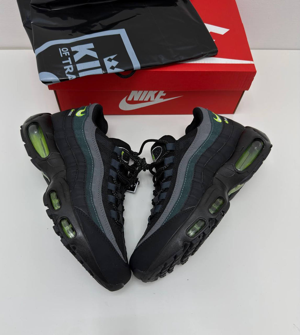 Nike Air Max 95 Retro Logo Volt Mens Fashion Trainers Best Sale UK Reps AAA Quality
