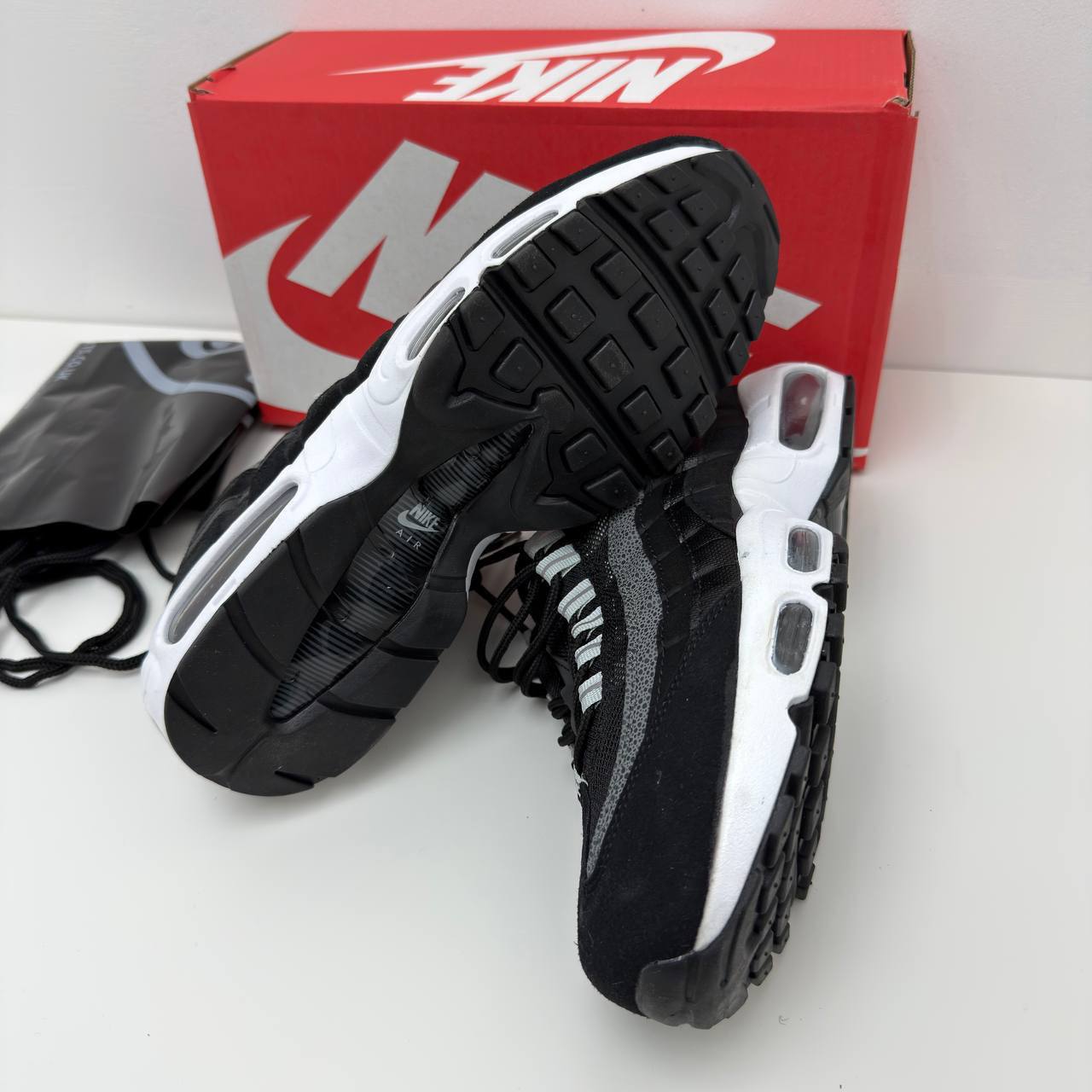 Nike Air Max 95 'Black Anthracite Pure Platinum'  Mens Fashion Trainers Best Sale UK Reps AAA Quality