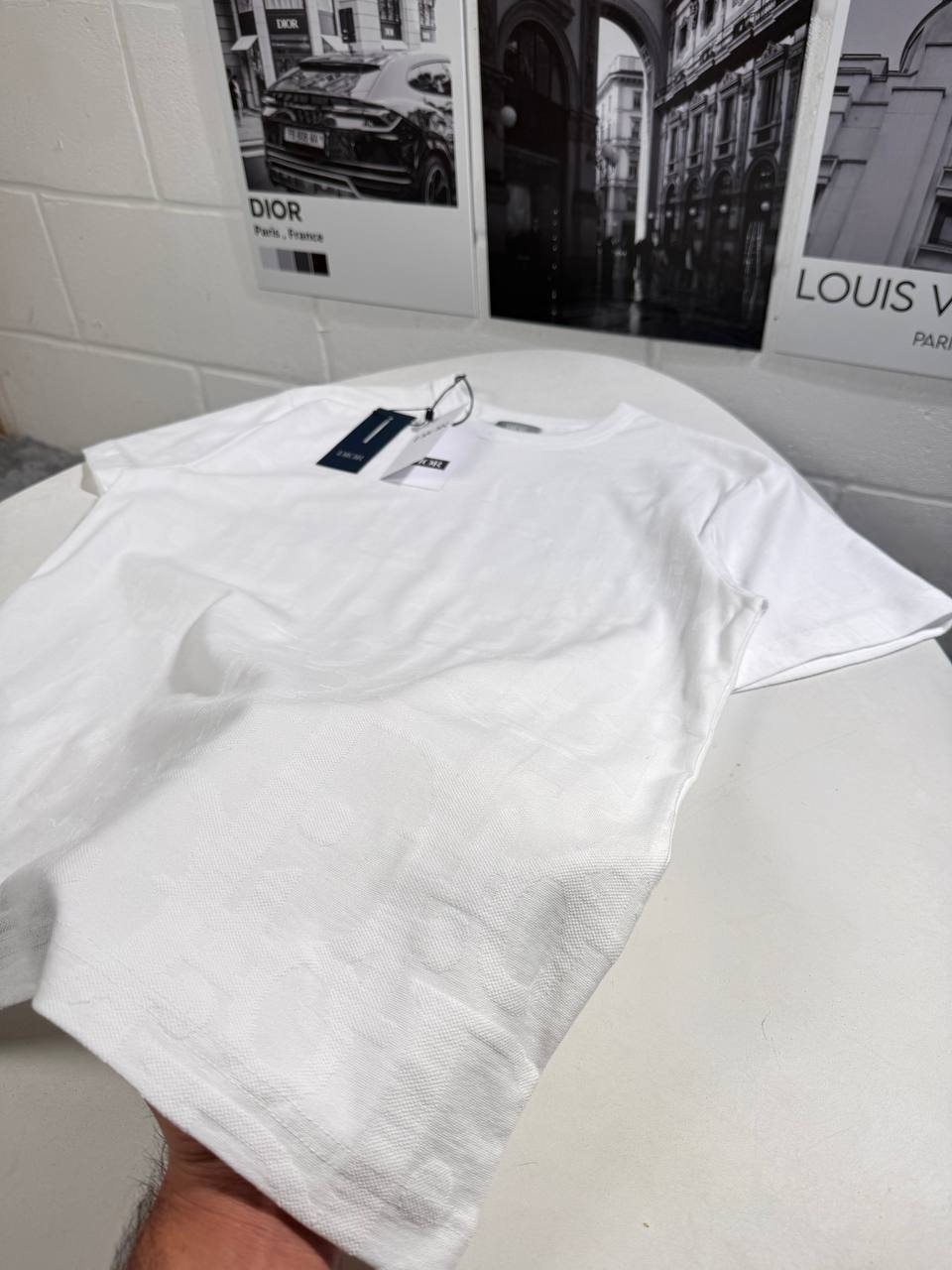 Christian Dior Classic T-Shirts in 2 Colors UK Reps AAA Quality