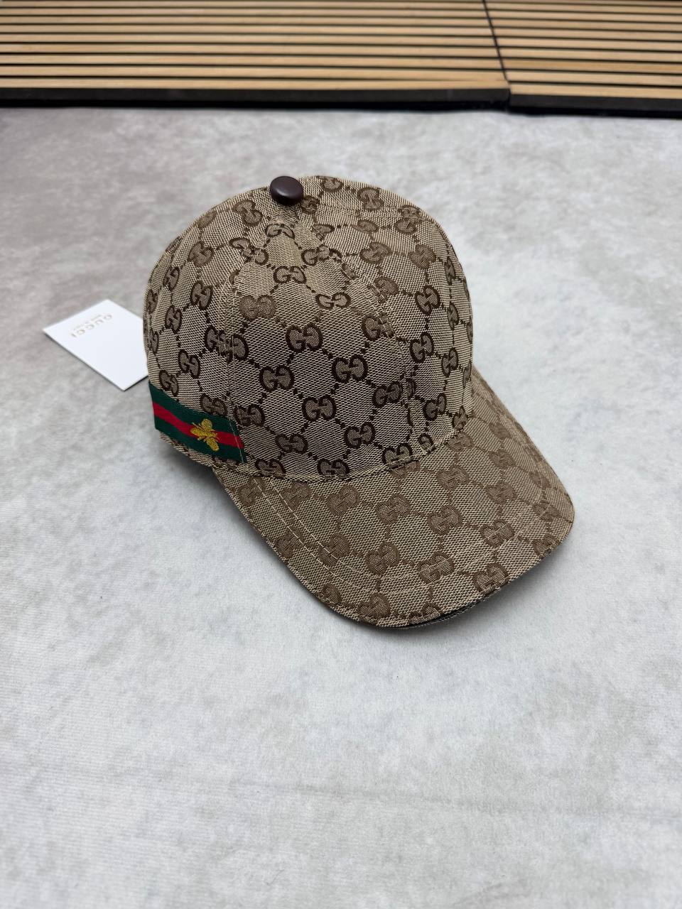 Gucci Original GG Canvas with Bee Web Cap UK Reps AAA Quality