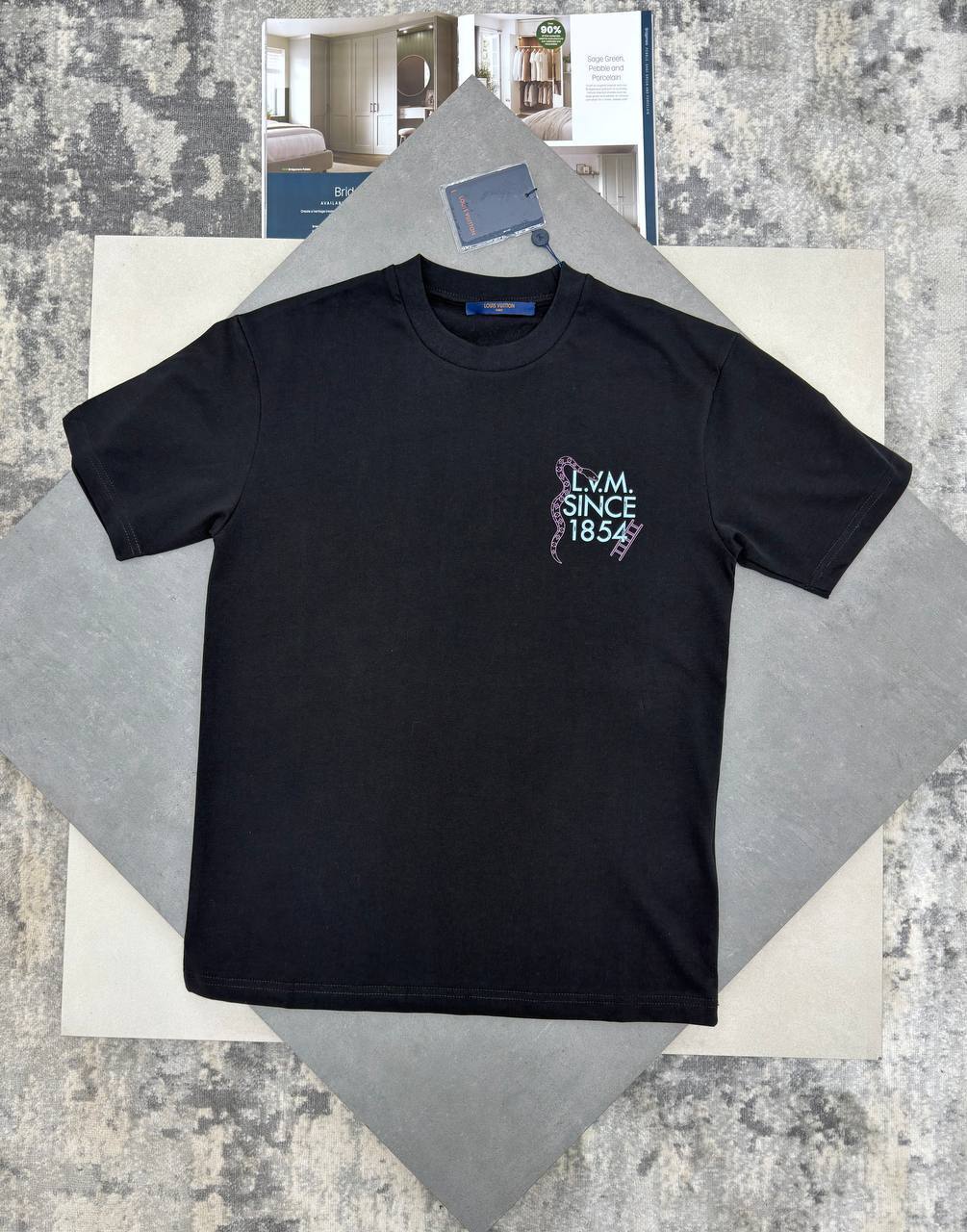 Louis Vuitton Snakes & Ladders Motif in Multiple Colors T-Shirt UK Reps AAA Quality