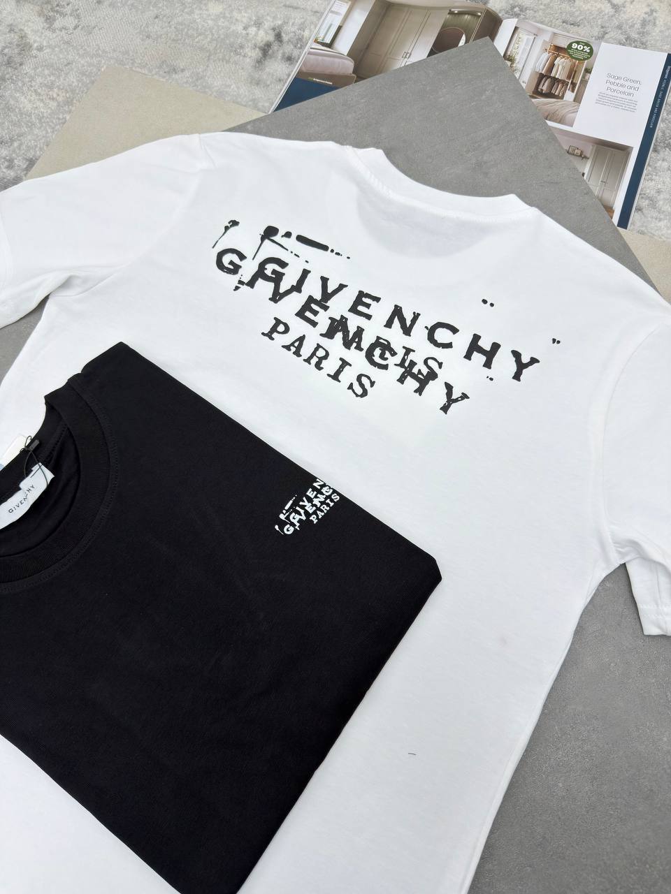 Givenchy Stamp Print Mens T-Shirts in 2 Colors UK Reps AAA Quality