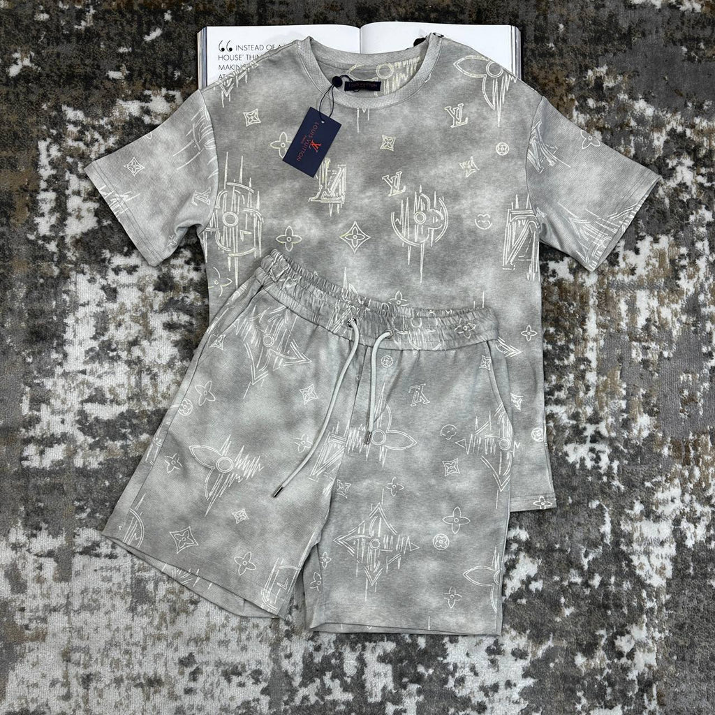 Louis Vuitton Summer New Men's Outdoor Leisure 3D Printed Round Neck T-Shirts & Shorts Set Mens UK Reps AAA Quality