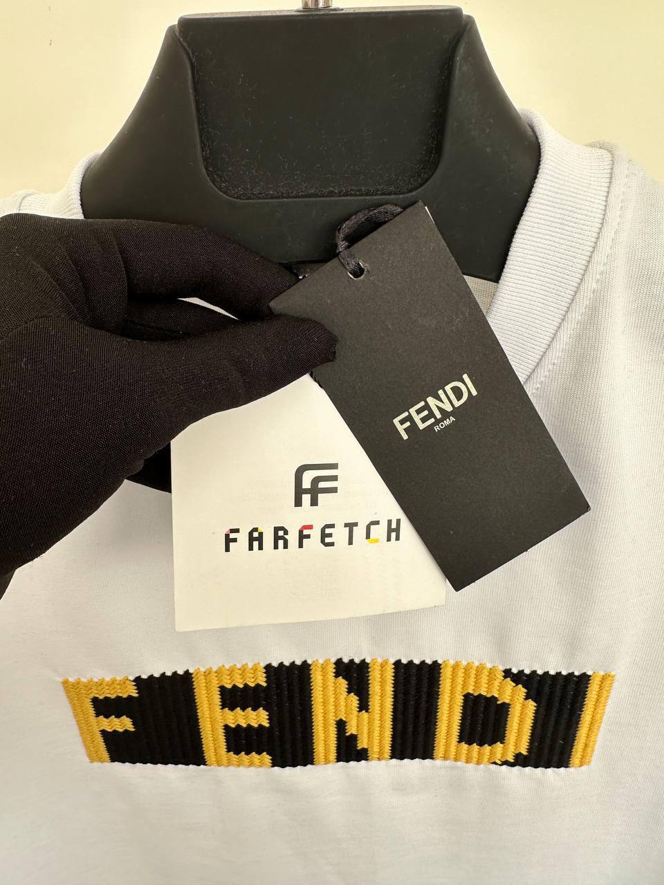 Fendi Logo Print Relaxed Fit Crew Neck T-Shirt Mens in 2 Colors Best Sale UK Reps AAA Quality