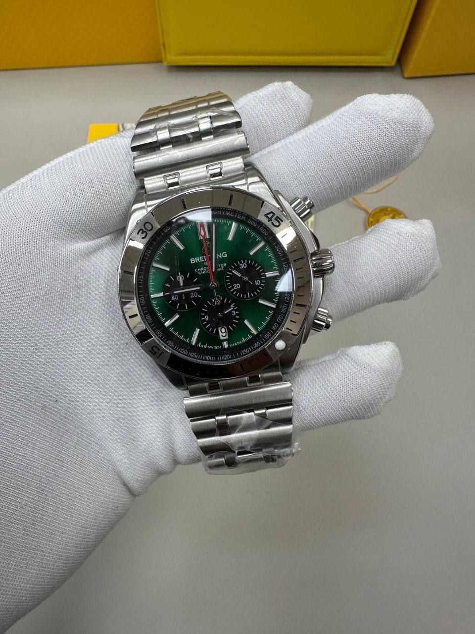 Breitling Chronomat B01 Chronograph Green Dial Silver Bracelet Mens Watch Best Sale UK Reps AAA Quality
