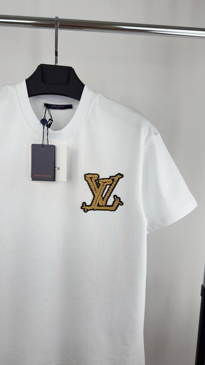 Louis Vuitton Embroidered Signature Ready to Wear Short Sleeve T-Shirt Mens in 2 Colors Best Sale UK Reps AAA Quality
