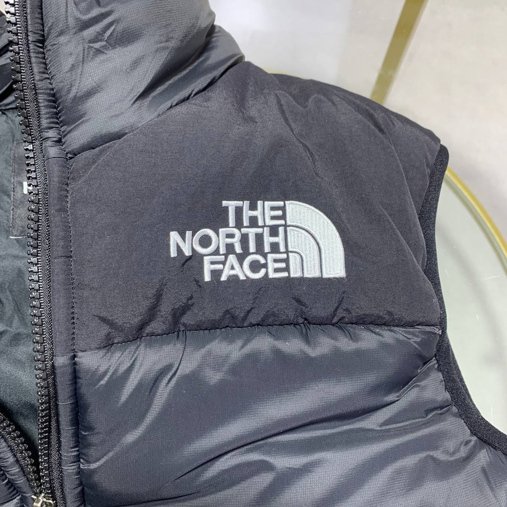 The North Face Himalayan Insulated Mens Gillet in Black Colors UK Reps AAA Quality