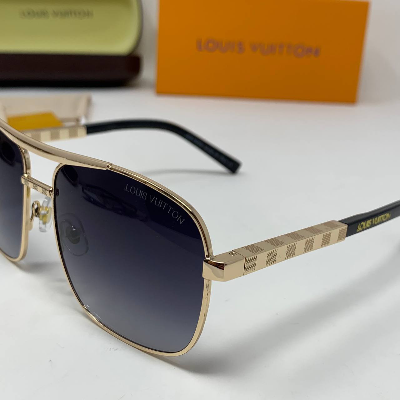 Louis Vuitton Attitude Pilote Sunglasses Mens UK Reps AAA Quality
