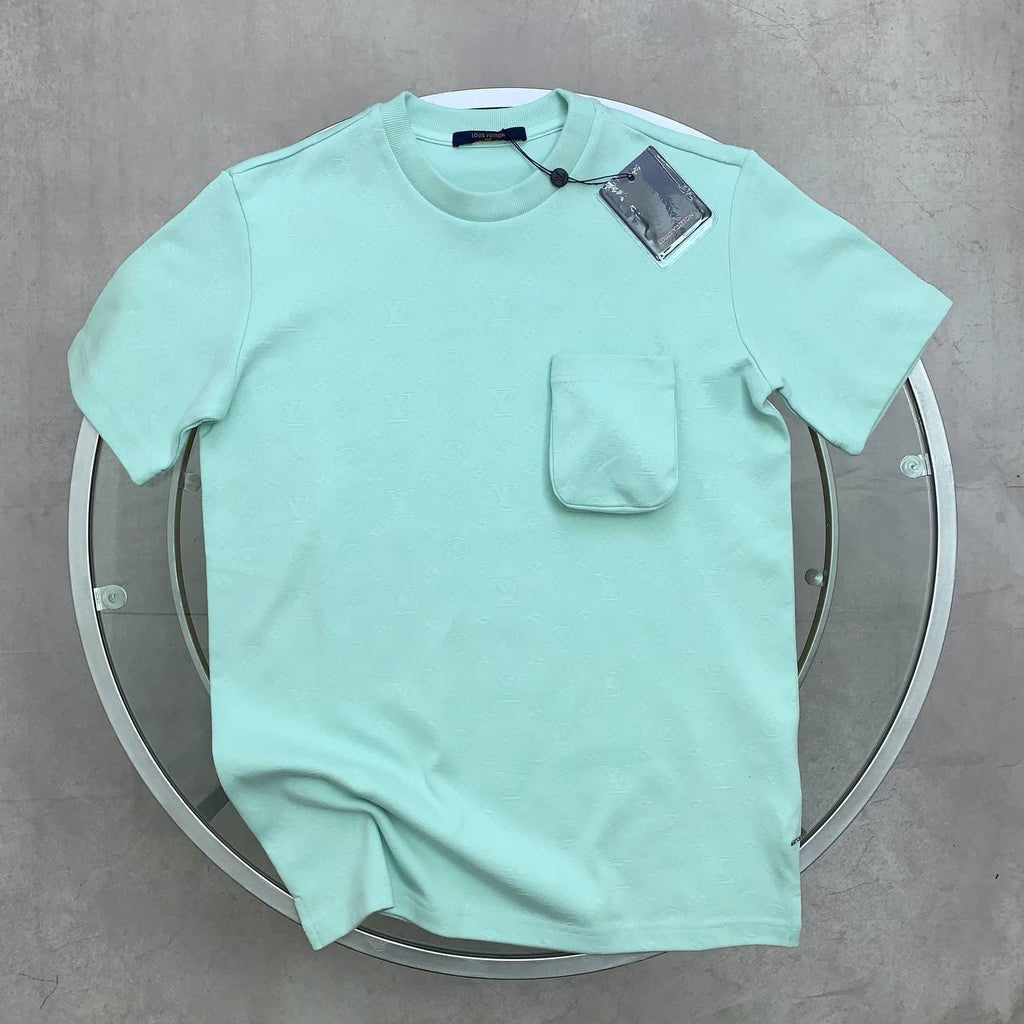 Louis Vuitton Signature Pocket Mens T-Shirt in Multiple Colors UK Reps AAA Quality