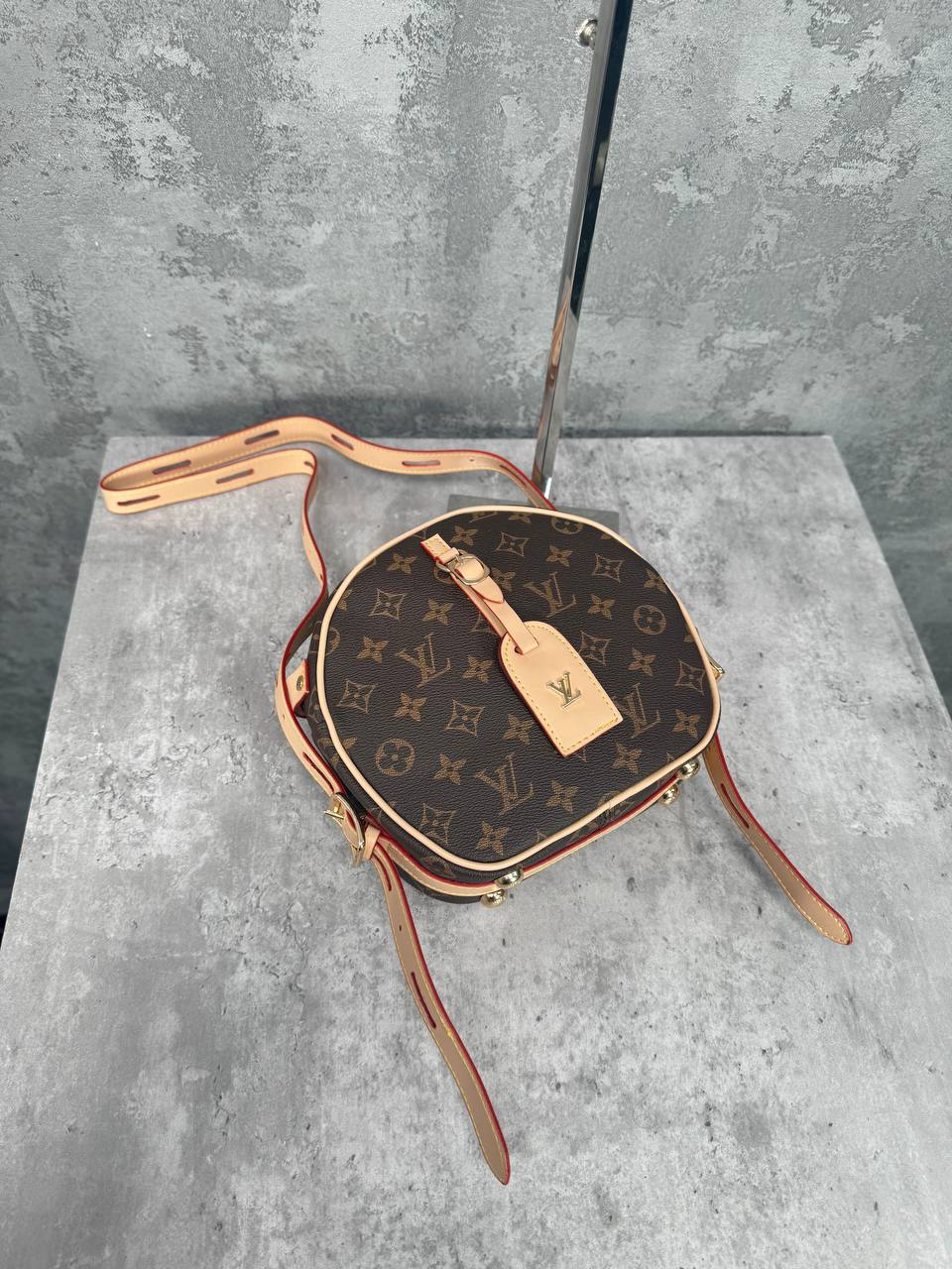 Louis Vuitton Monogram Canvas Boite Chapeau Souple Womens Bag UK Reps AAA Quality