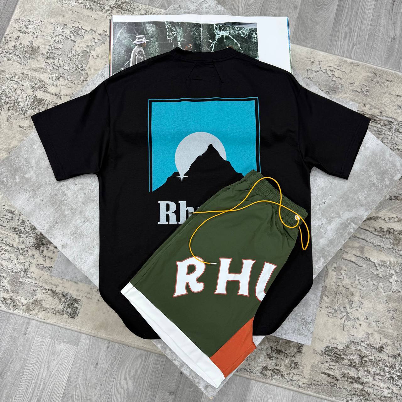 Rhude Moonlight T-Shirts & Shorts Set in Multiple Colors UK Reps AAA Quality