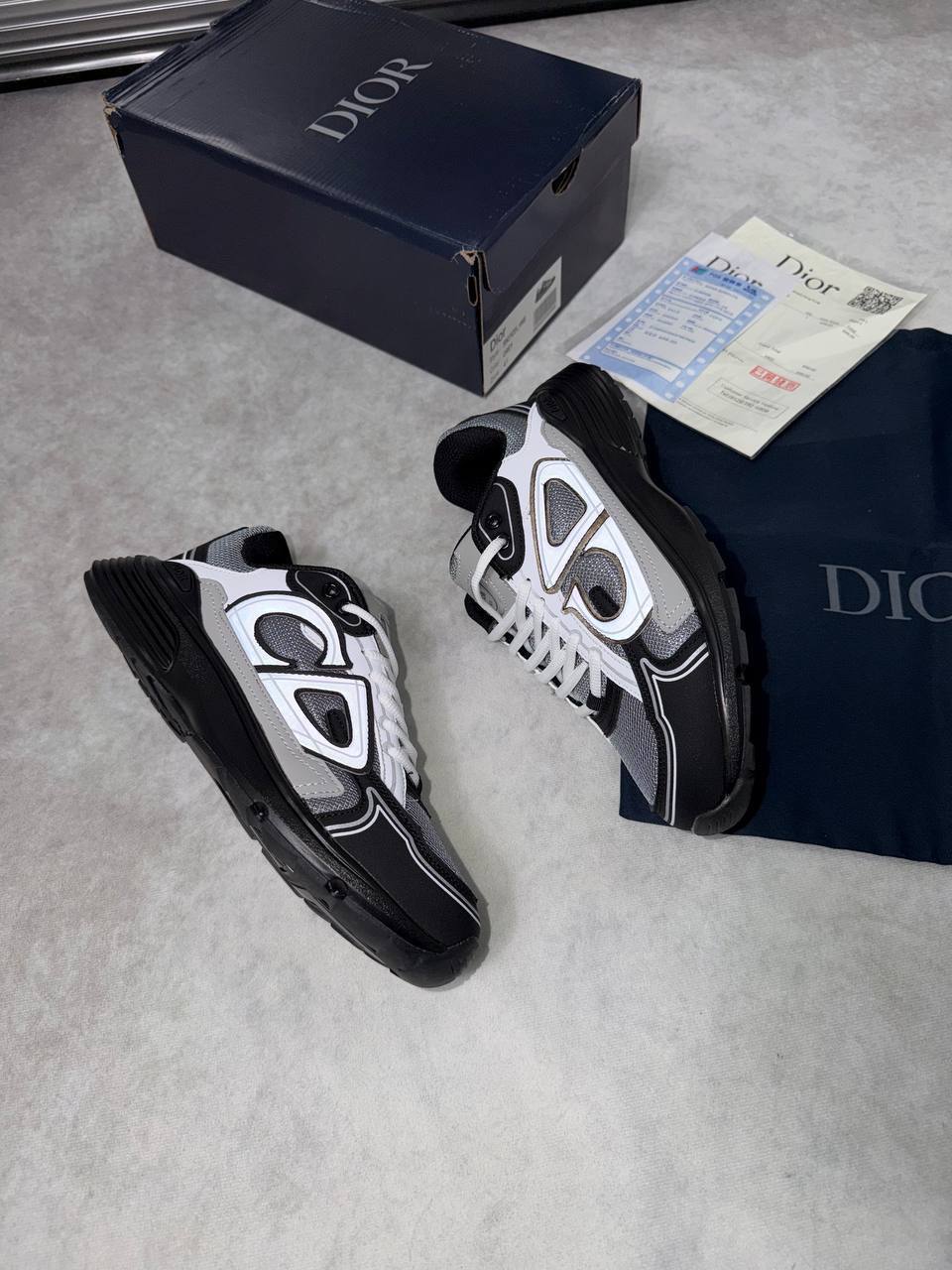 Dior B30 Black Mesh and White Mens Trainers UK Reps AAA Quality