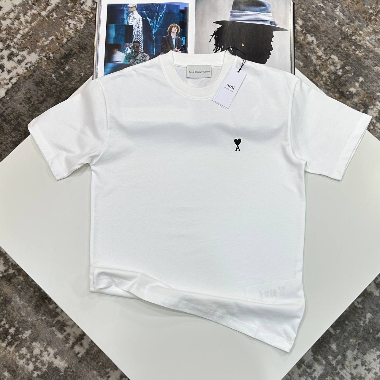Ami Paris Ami de Cœur T-Shirt Mens in Multiple Colors UK Reps AAA Quality