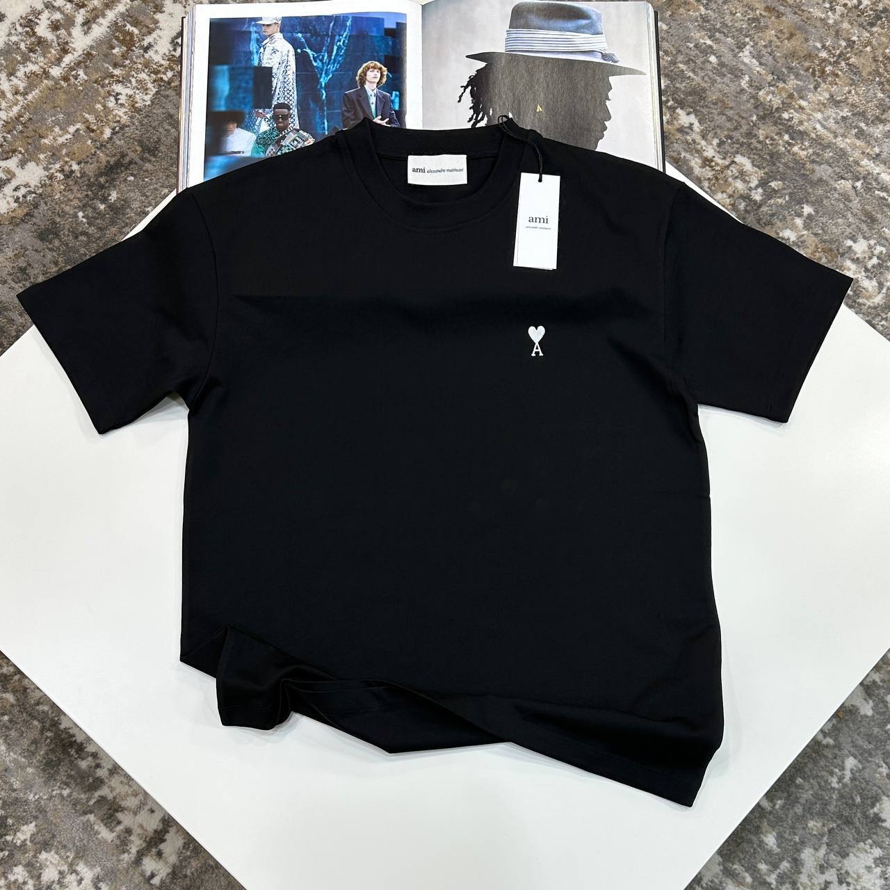 Ami Paris Ami de Cœur T-Shirt Mens in Multiple Colors UK Reps AAA Quality