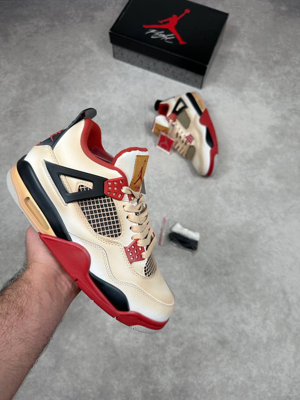 Nike Air Jordan 4 Fire Red Mens Trainers Best Sale UK Reps AAA Quality
