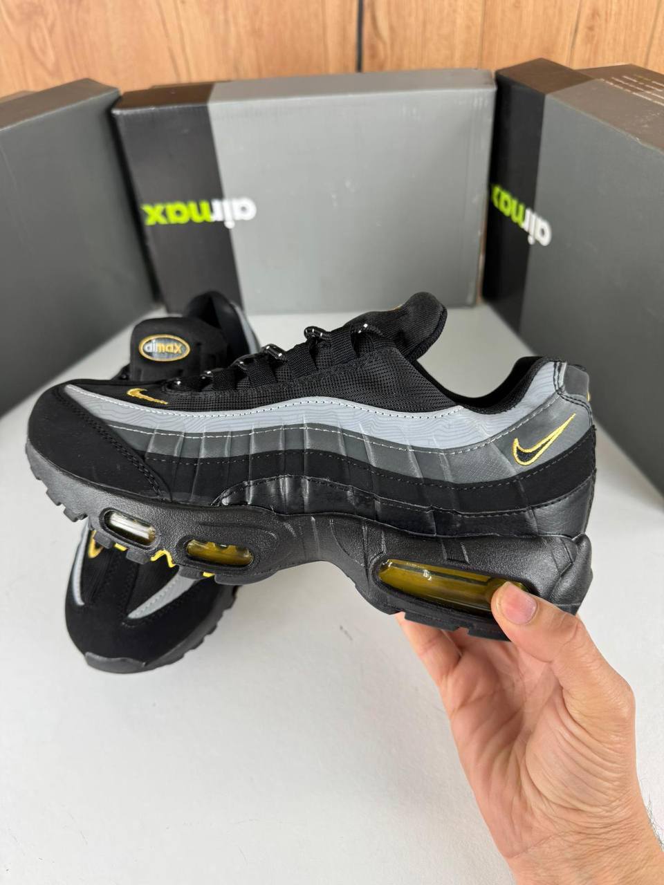 Nike Air Max 95 Essential 'Batman' Mens Fashion Trainers Best Sale UK Reps AAA Quality