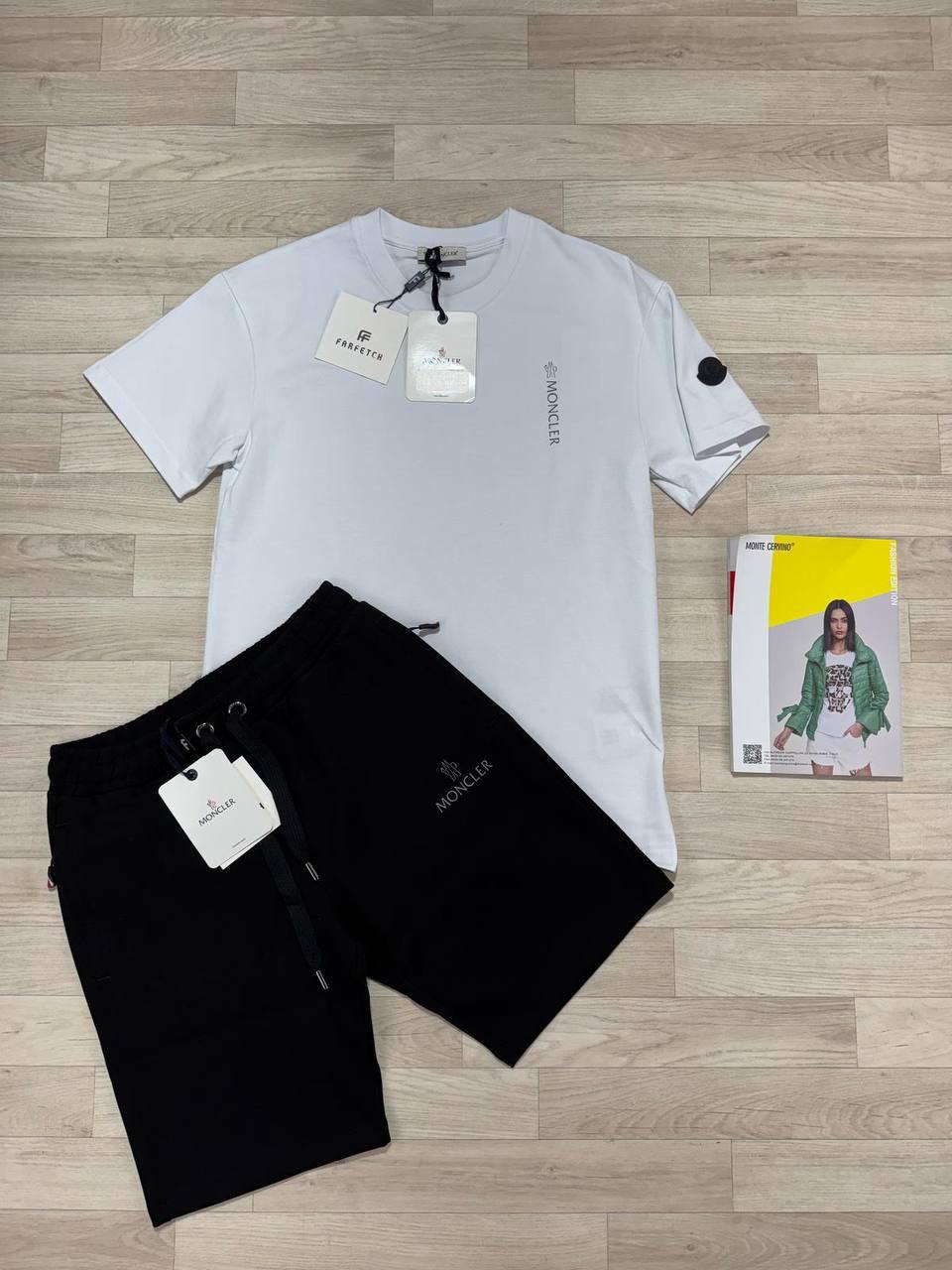 Moncler Logo Patch T-Shirts & Shorts Set Mens in Multiple Colors UK Reps AAA Quality