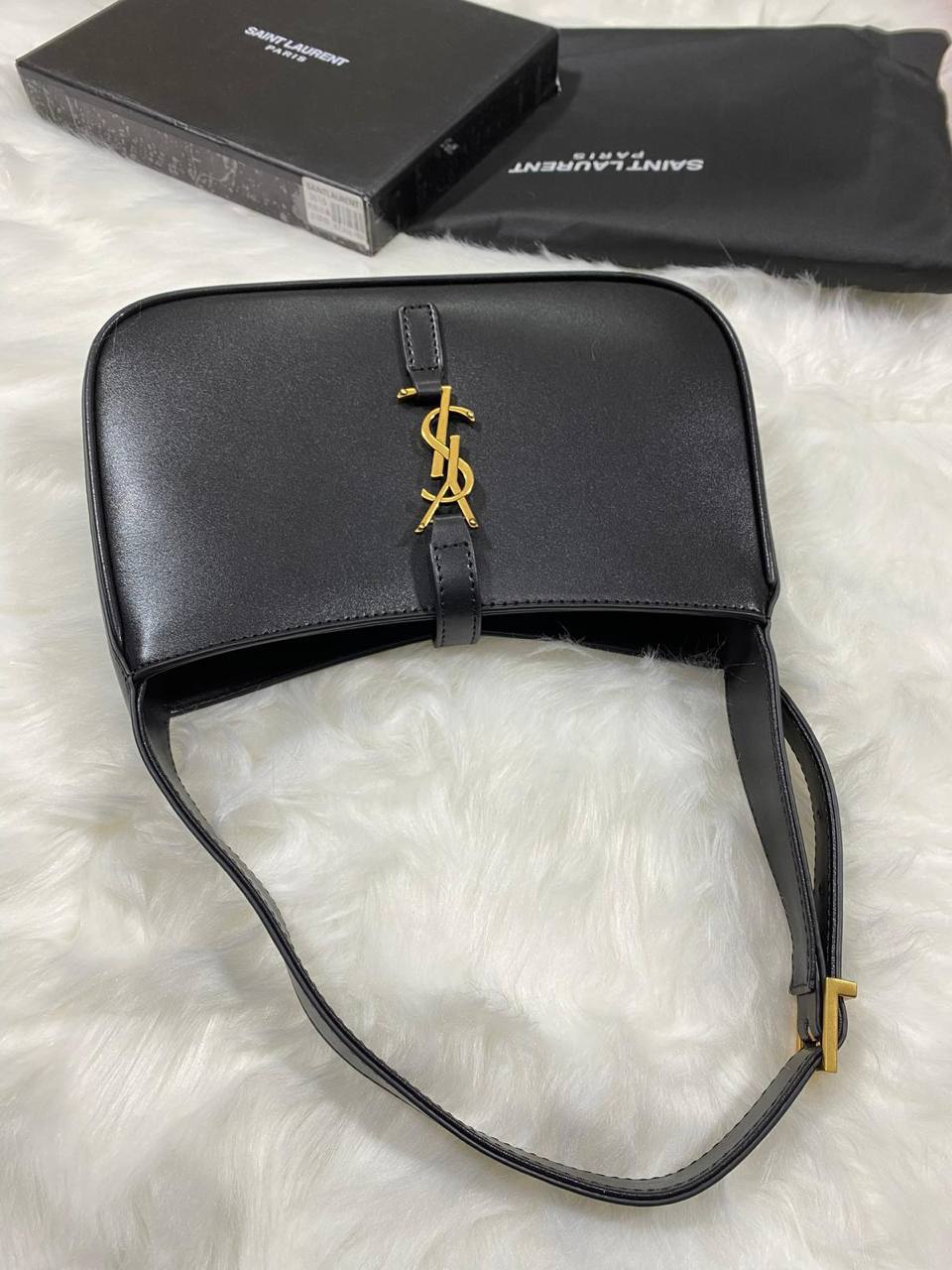 Saint Laurent Hobo Womens Bag Black UK Reps AAA Quality