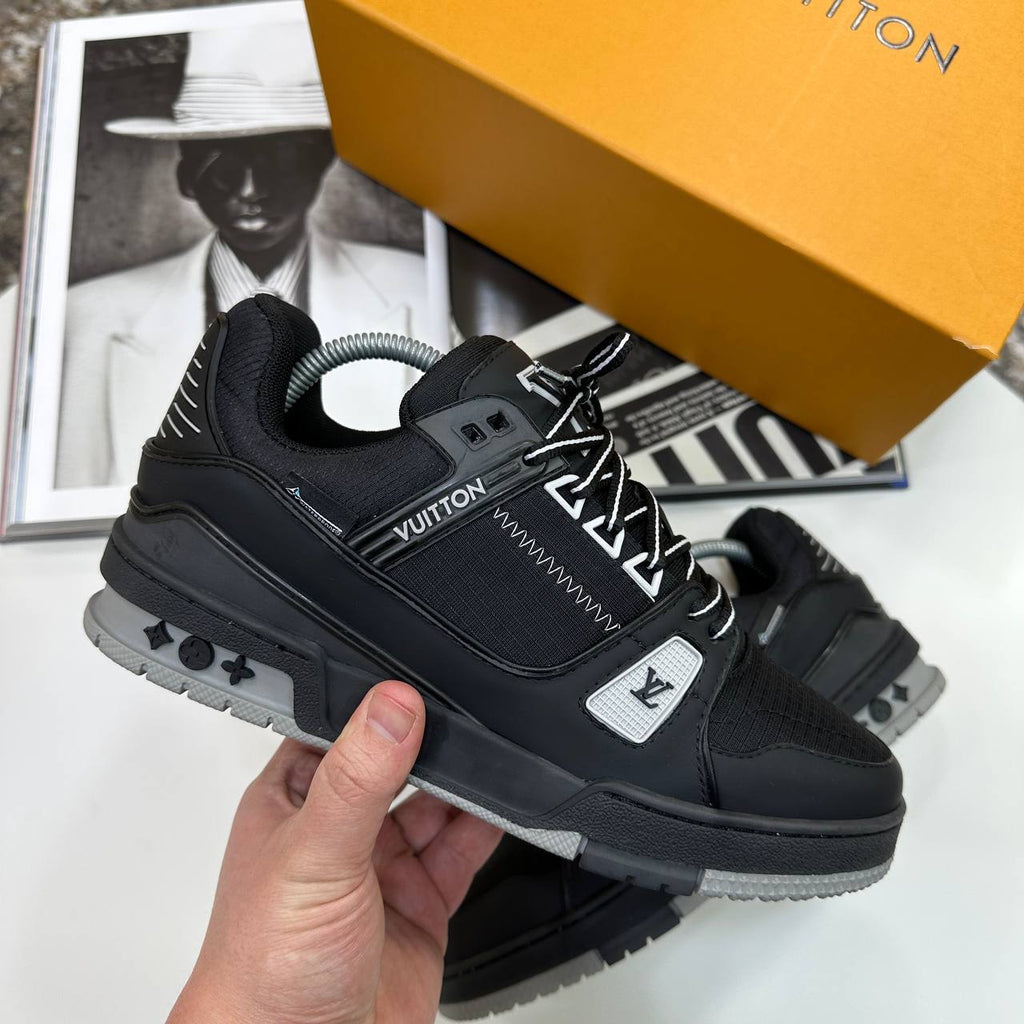 Louis Vuitton LV Runner Black Technical Sneakers UK Reps AAA Quality