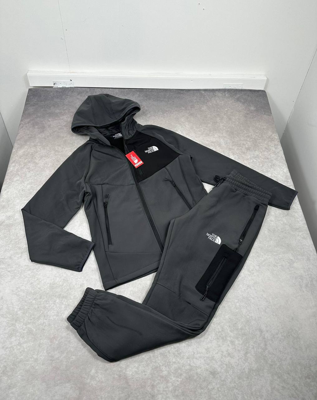 The North Face Mountain Athletics Mens Tracksuit in Multiple Colors Best Sale UK Reps AAA Quality